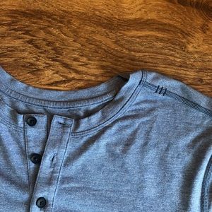 lululemon athletica Shirts - Lululemon core henley size large lululemon athletica Shirts - Lululemon core henley size large